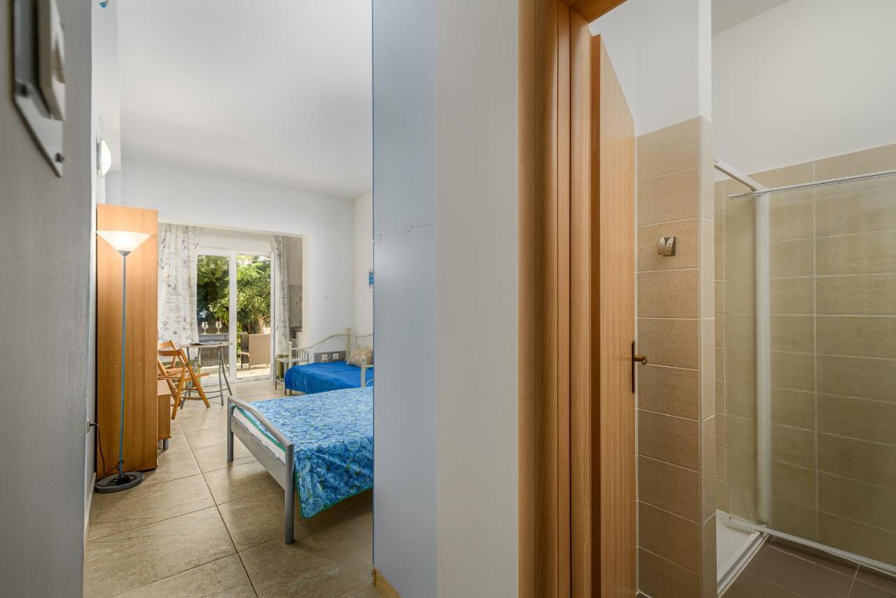 Studio Holiday Adriatic Đảo Pag Ngoại thất bức ảnh